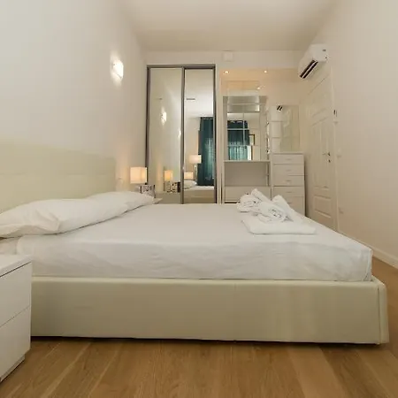 Hemeras Alinari Hotel 4*